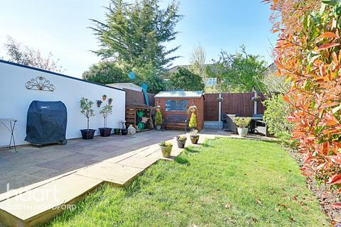 3 Beech Tree Glade, London, E4 6BG