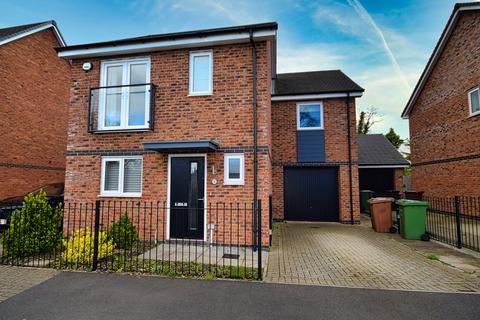 9 Cadet Drive, Shirley, Solihull, B90 2FD