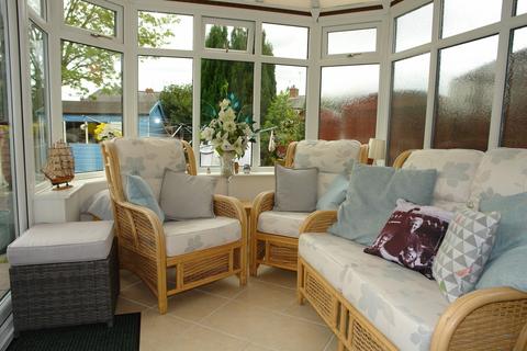 44 Green Lane, Oldham, OL8 3AY