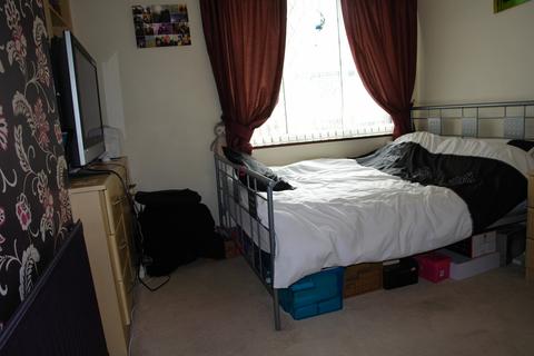 44 Green Lane, Oldham, OL8 3AY