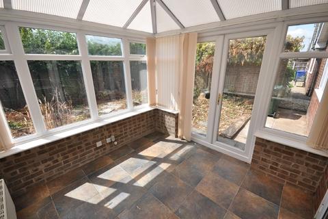 3 Ferndale Drive, Moorends, Doncaster, DN8 4SE