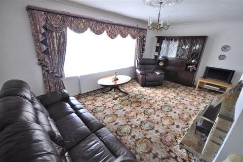 8 Redland Crescent, Thorne, Doncaster, DN8 5JP