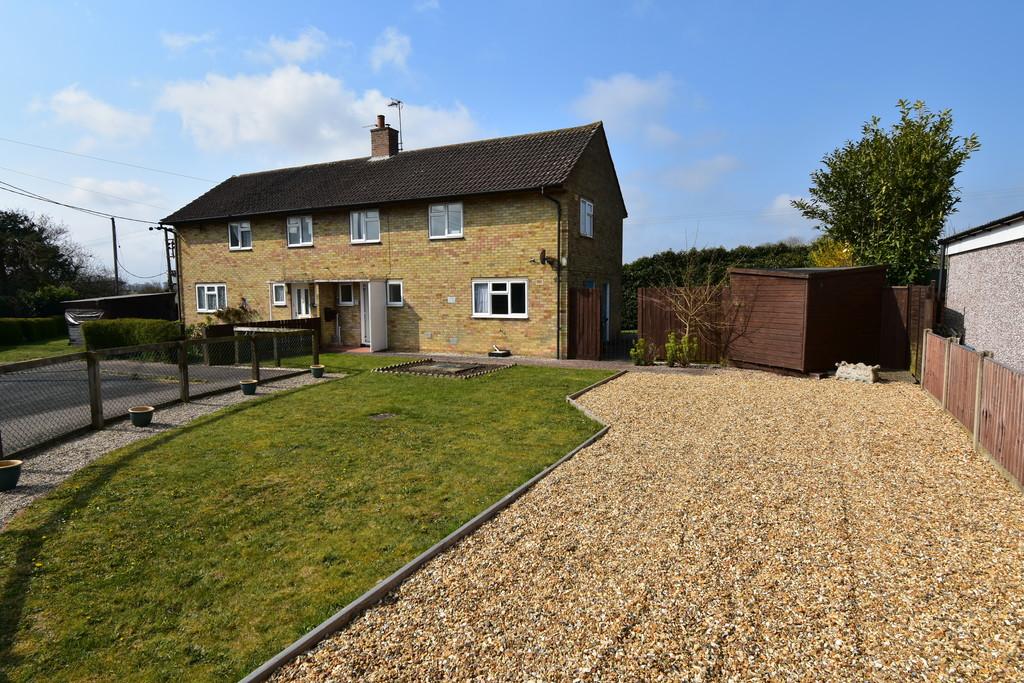Hallifax Place, Shimpling, Bury St. Edmunds IP29 4HT 3 bed semi