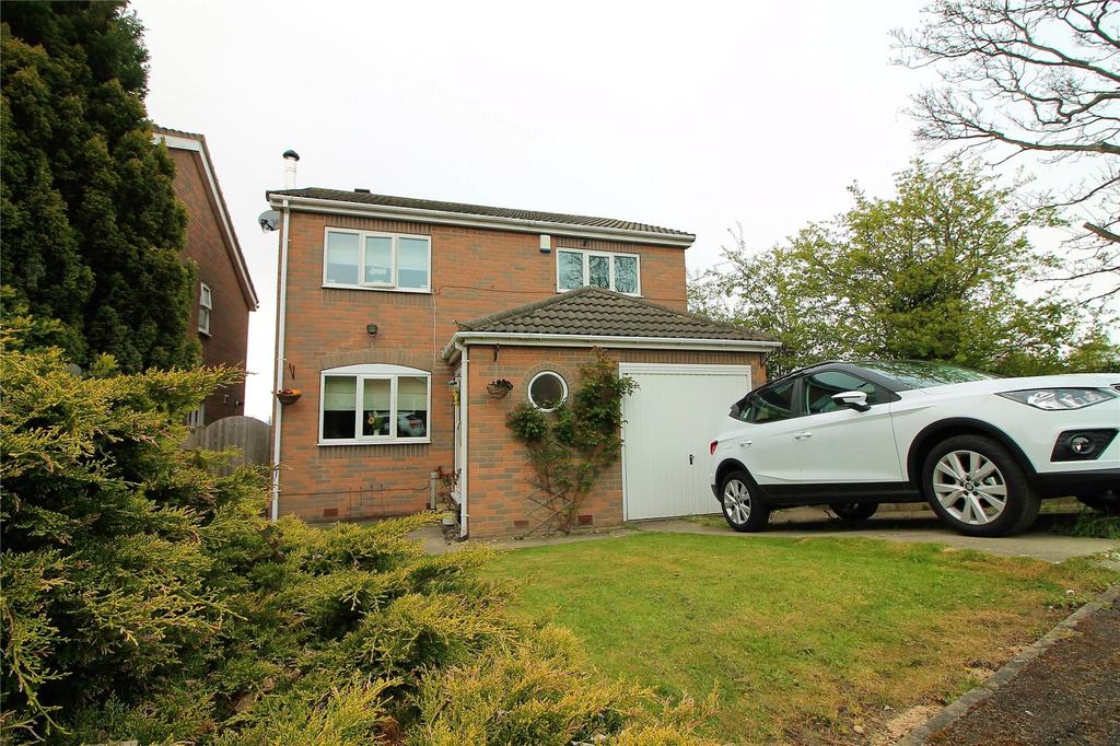 Pennine View, Darton, S75 4 bed detached house £250,000