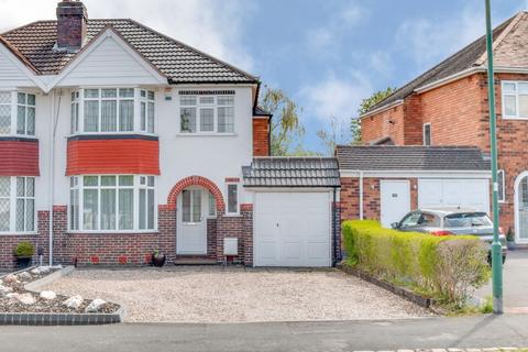 38 Bourton Road, Solihull, B92 8AY