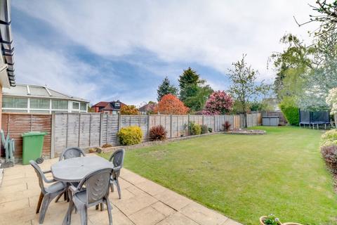 38 Bourton Road, Solihull, B92 8AY