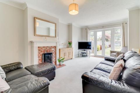 38 Bourton Road, Solihull, B92 8AY