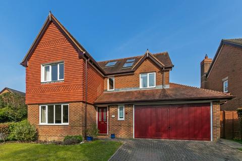 24 Monarch Way, Winchester, SO22 5QU