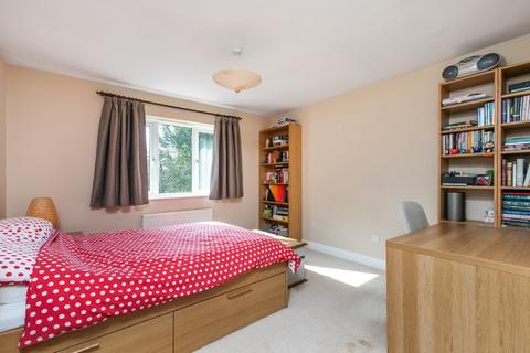 24 Monarch Way, Winchester, SO22 5QU