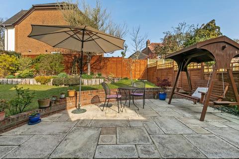 24 Monarch Way, Winchester, SO22 5QU