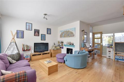 50 The Keep, London, SE3 0AF