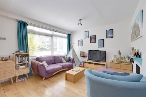 50 The Keep, London, SE3 0AF