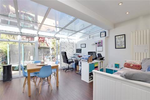 50 The Keep, London, SE3 0AF