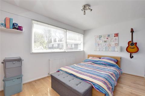 50 The Keep, London, SE3 0AF