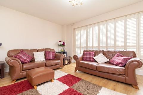 58a The Green, Warlingham, CR6 9NA