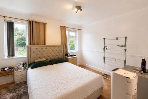 2 bedroom maisonette to rent, Icknield Way, Letchworth