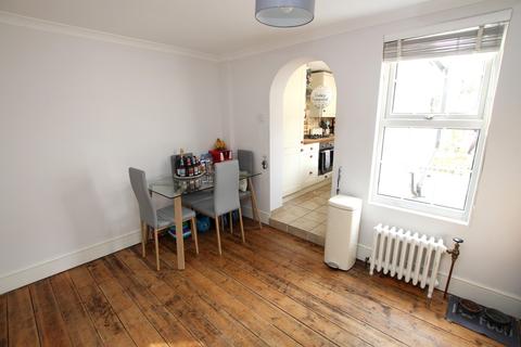 17 Chapel Hill, Dartford, DA1 4BY