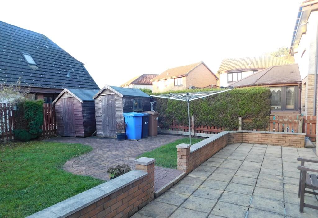 Rear external