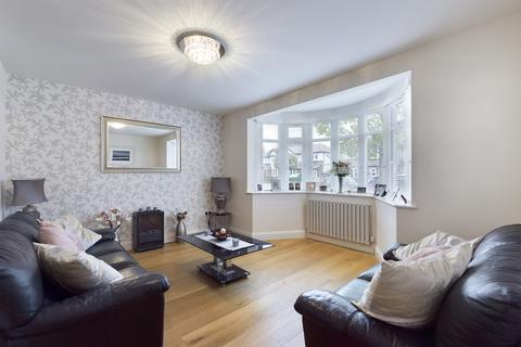 92 Deane Croft Road, Pinner, HA5 1SP