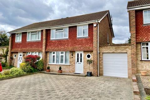 6 The Avenue, Bexley, DA5 3DJ