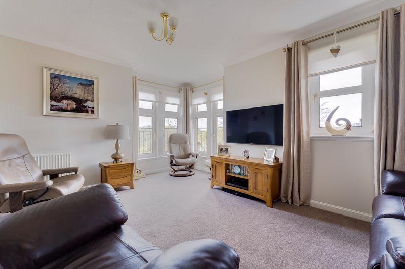 10F Millbrae Court, Ayr, KA7 3GT 2 bed apartment £130,000