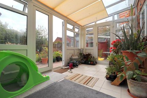 14 Cromer Way, Luton, LU2 7EE