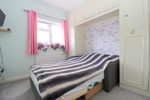 14 Cromer Way, Luton, LU2 7EE