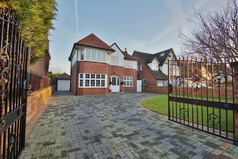 Hastings Road, Hillside 4 bed detached house £550,000