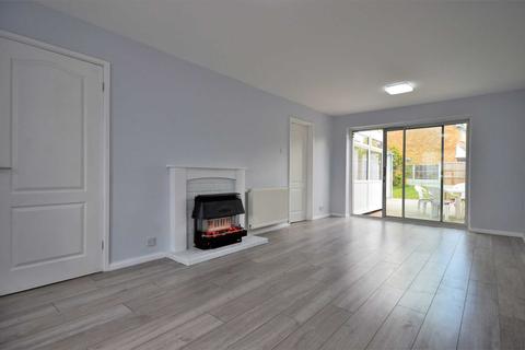 97 Honeypot Lane, Fryerns, Basildon, SS14 2LH