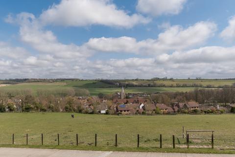 Mount Lodge Cullens Hill, Elham, Canterbury, CT4 6UJ