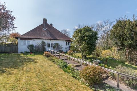 Mount Lodge Cullens Hill, Elham, Canterbury, CT4 6UJ