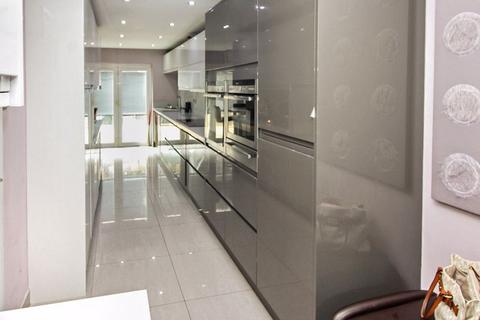 17 Chestnut Fold, Radcliffe, Manchester, M26 4SX