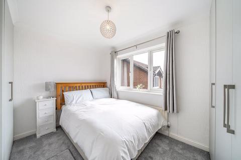 2 Lyndhurst Close, Orpington, BR6 7UW