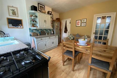 153 Hall Road, Handsworth, Sheffield, S13 9AL