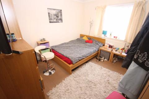 52 Keats Way, Greenford, UB6 9HE