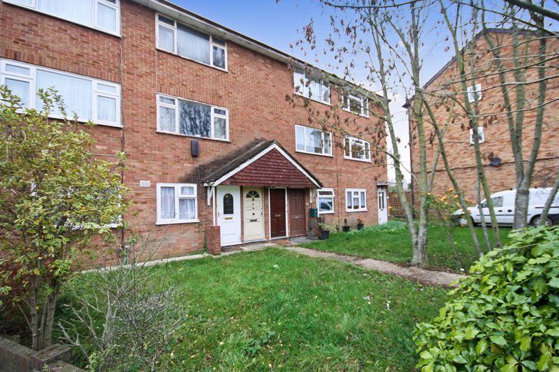 Kingston Close, Northolt 2 bed duplex £315,000