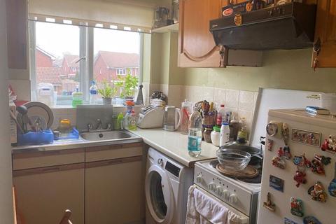 47 Vicarage Close, Northolt, UB5 5EG