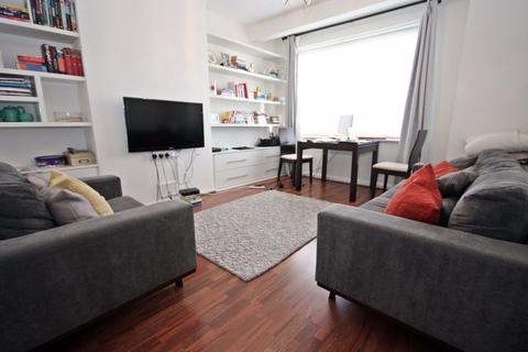 4, Floriston Court Whitton Avenue West, Northolt, UB5 4JX