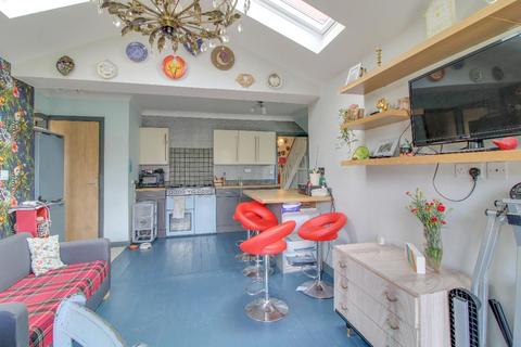 23 Ainsty Road, Harrogate, HG1 4AW
