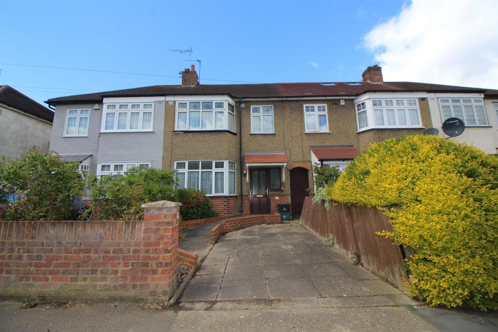 Hurst Drive, Waltham Cross 3 bed house £425,000