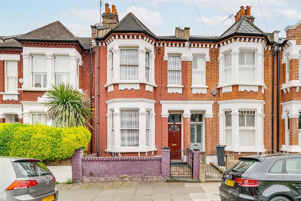 Wilton Avenue, London W4 3 bed terraced house for sale £1,000,000