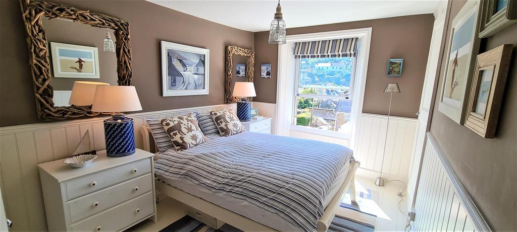 Bedroom .jpg