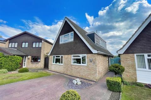 25 Prestwick Close, Bletchley, Milton Keynes, MK3 7RQ