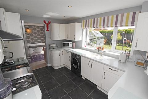 25 Prestwick Close, Bletchley, Milton Keynes, MK3 7RQ