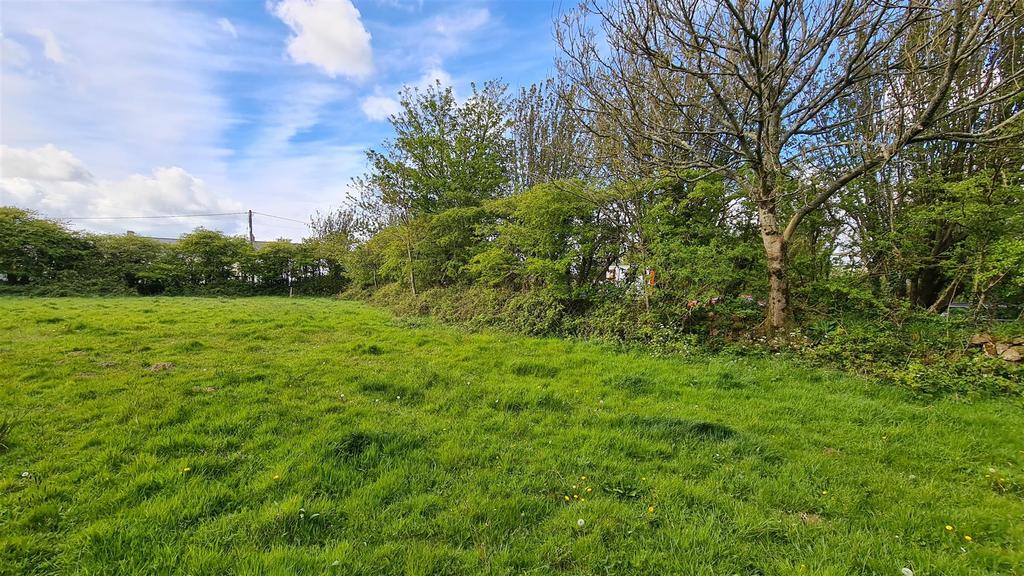 Tiers Cross, Haverfordwest Land £150,000
