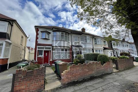 104 Cherrydown Avenue, London, E4 8DU