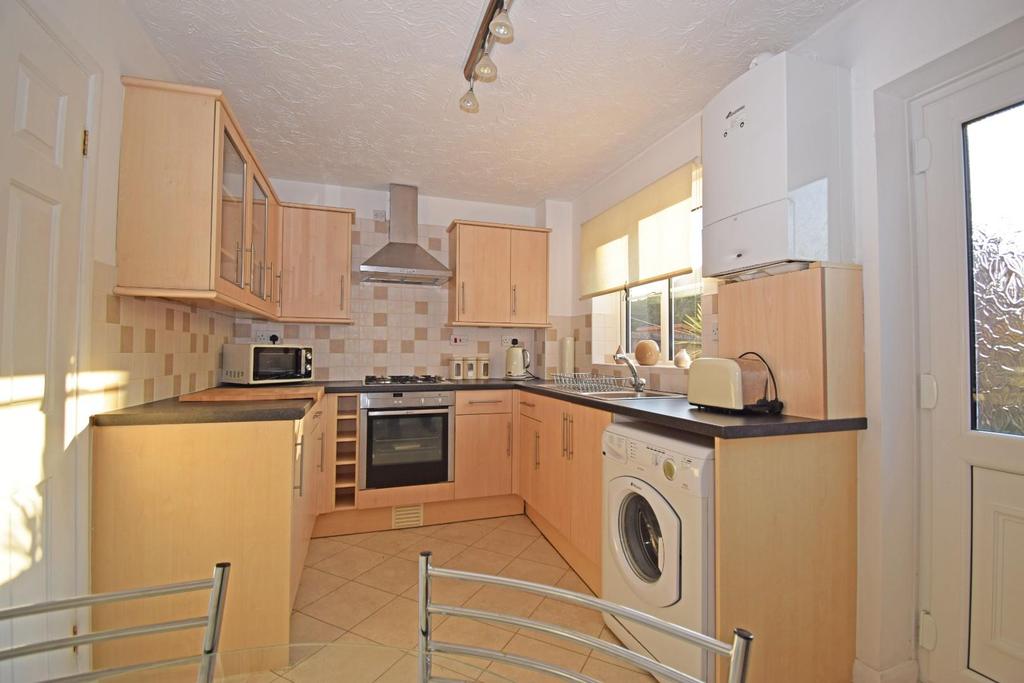 19a Crabtree Drive, kitchen a.jpg