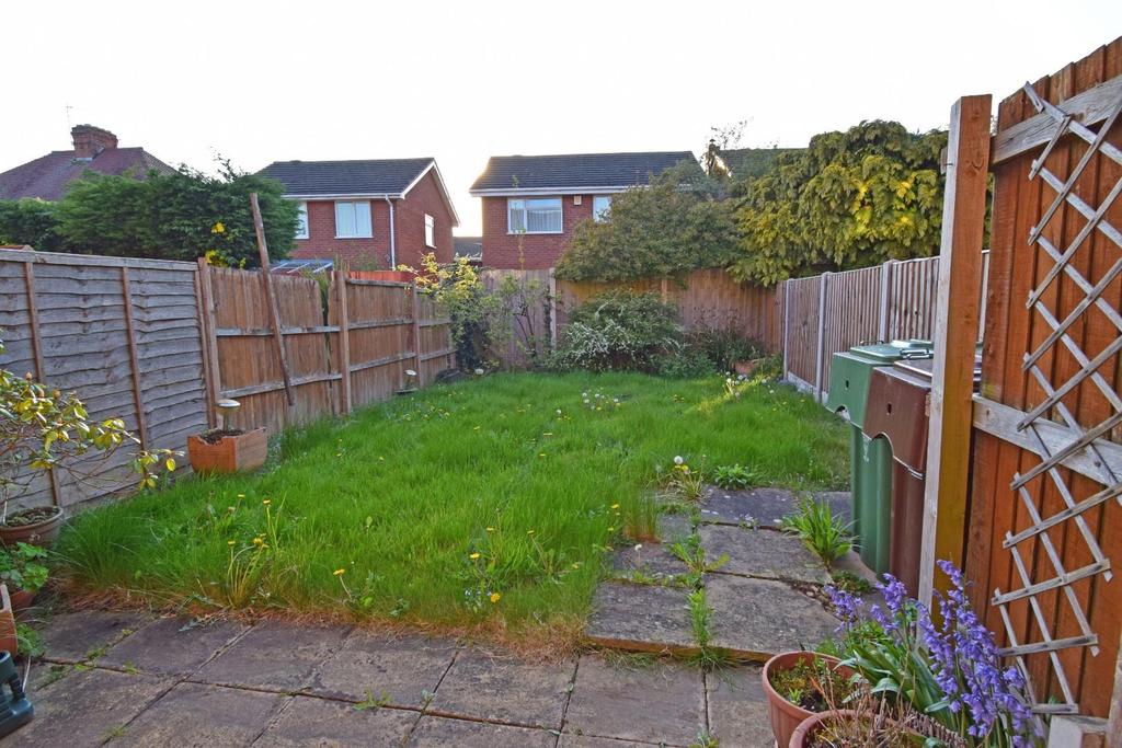 19a Crabtree Drive, garden.jpg