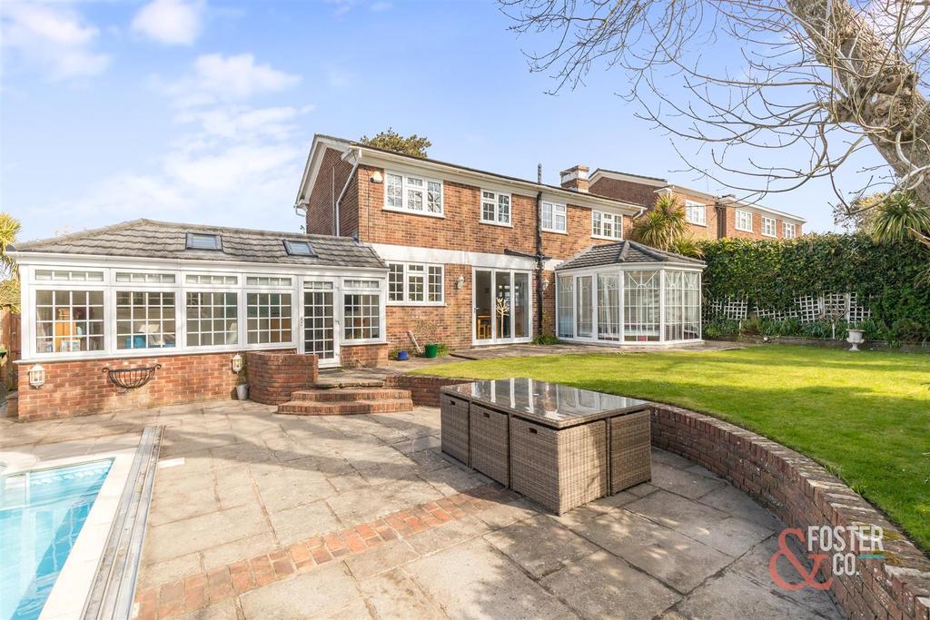 Chalfont Drive, Hove 4 bed detached house for sale £1,200,000