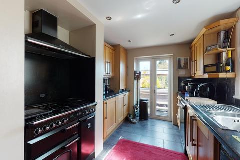 106 Downs Road, Walmer, Deal, CT14 7TB
